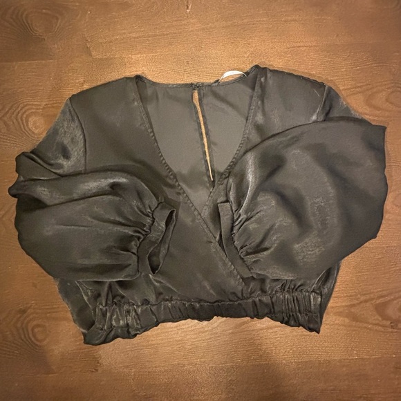 Elegant Black Wrap Dress - Picture 9 of 11